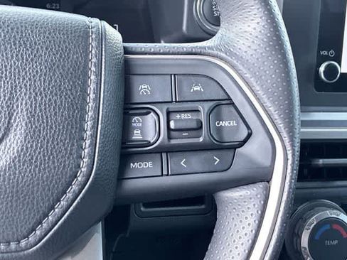 Used 2025 Toyota 4Runner SR5 RWD image 25