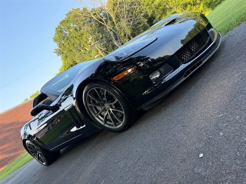 Used 2013 Chevrolet Corvette Grand Sport w/ 3LT Preferred Equipment Group RWD image 31
