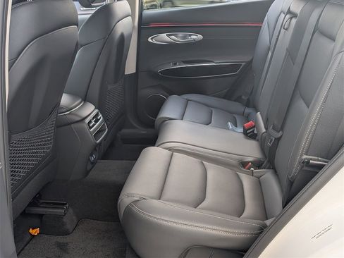 New 2026 Genesis GV70 2.5T image 24