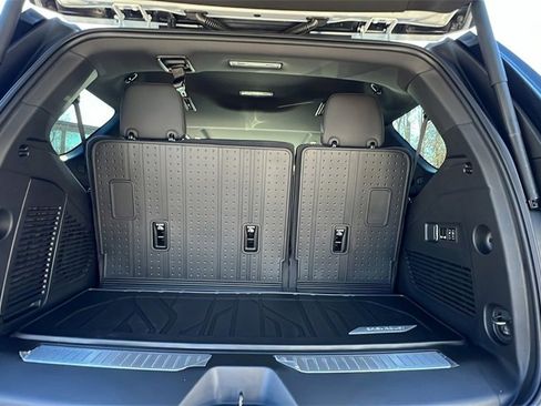 New 2026 Chevrolet Tahoe High Country w/ Sun And Tow Package image 10