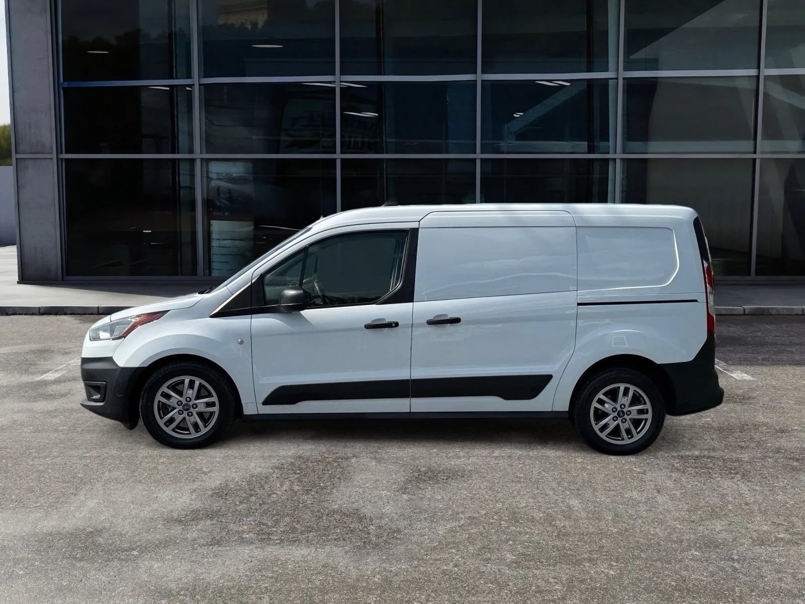 Used 2019 Ford Transit Connect XL FWD image 4