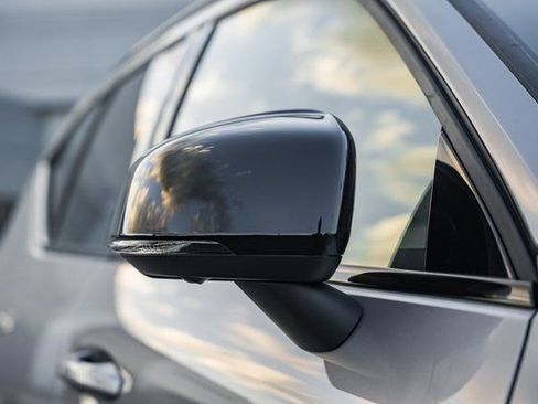 New 2026 Volvo XC40 B4 Plus w/ Protection Package Premier image 14