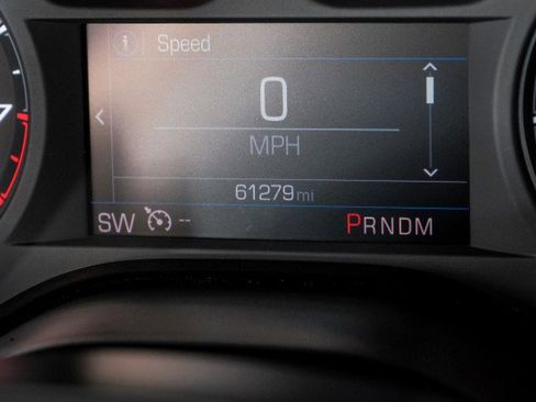 Used 2021 Chevrolet Camaro LT w/ Technology Package RWD image 15