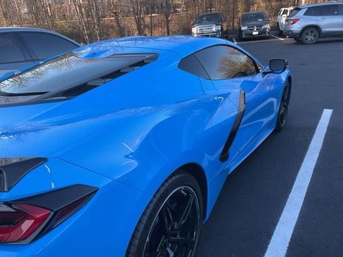 Used 2025 Chevrolet Corvette Stingray Coupe w/ 1LT image 6