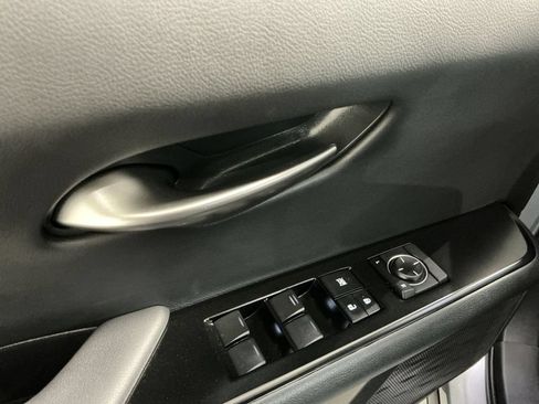 Used 2024 Lexus UX 250h AWD w/ Premium Package image 16