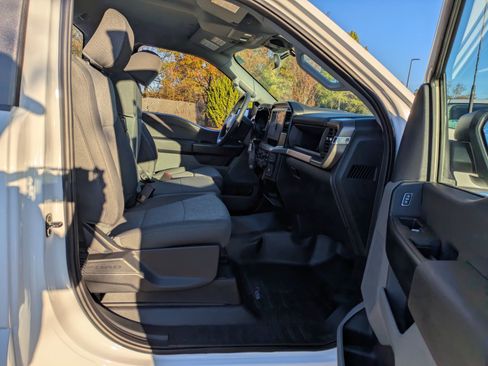 New 2025 Ford F150 XL image 31