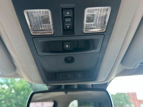 Used 2014 RAM 1500 Laramie w/ Convenience Group AWD/4WD image 31