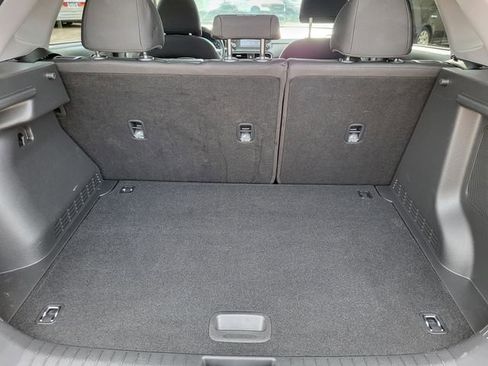 Used 2020 Hyundai Kona SEL Plus w/ Cargo Package image 28