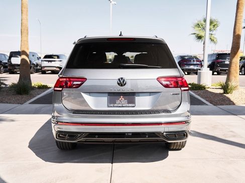 Used 2024 Volkswagen Tiguan SE R-Line image 7