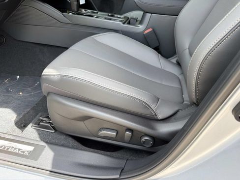 New 2026 Subaru Outback Limited AWD/4WD image 12