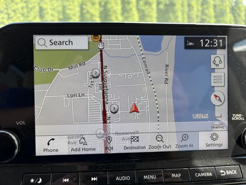 Used 2025 Nissan Pathfinder SL AWD/4WD image 30