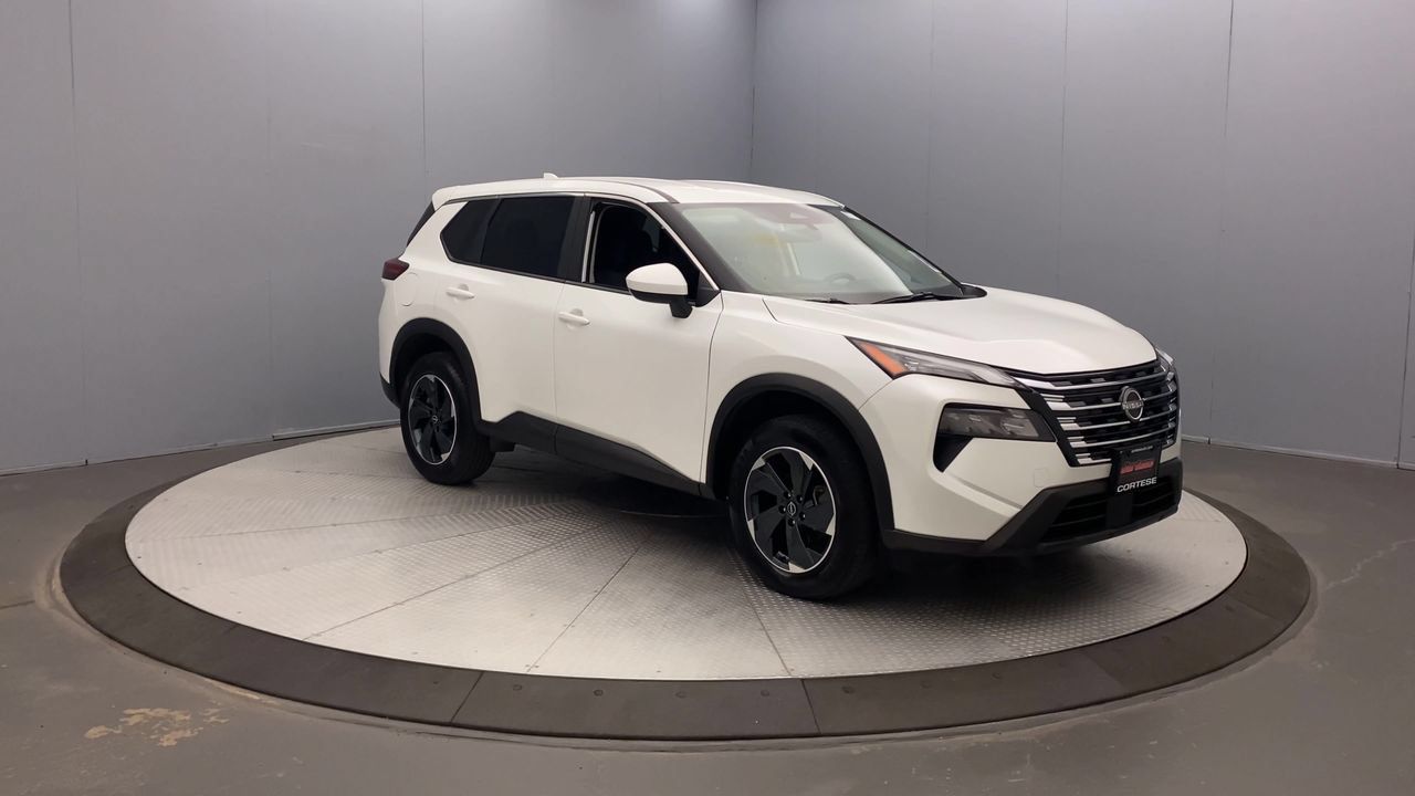 Used 2025 Nissan Rogue SV AWD/4WD image 7