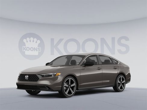 Used 2023 Honda Accord Sport image 1