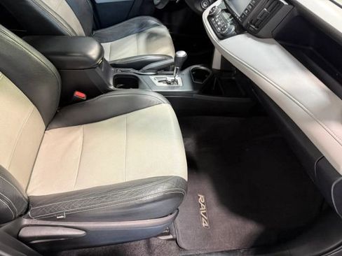 Used 2016 Toyota RAV4 XLE FWD image 22