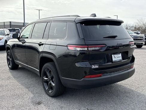 New 2025 Jeep Grand Cherokee L Altitude AWD/4WD image 5