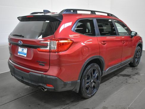 Used 2025 Subaru Ascent Bronze Edition image 5