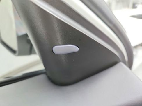 Used 2022 Nissan Altima 2.5 SR image 21