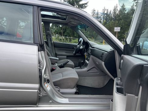 Used 2007 Subaru Forester 2.5X w/ Popular Equipment Group 2 AWD/4WD image 19