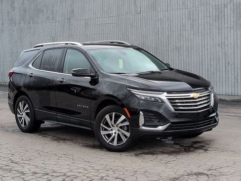 Used 2024 Chevrolet Equinox Premier image 11