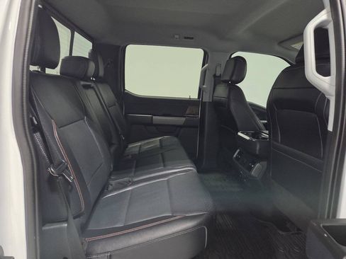 Used 2022 Ford F150 Lariat w/ FX4 Off-Road Package AWD/4WD image 16