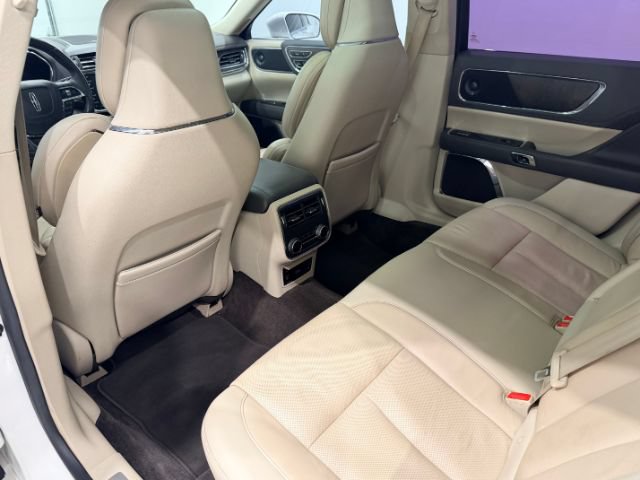 Used 2017 Lincoln Continental Reserve w/ Technology Package AWD/4WD image 47