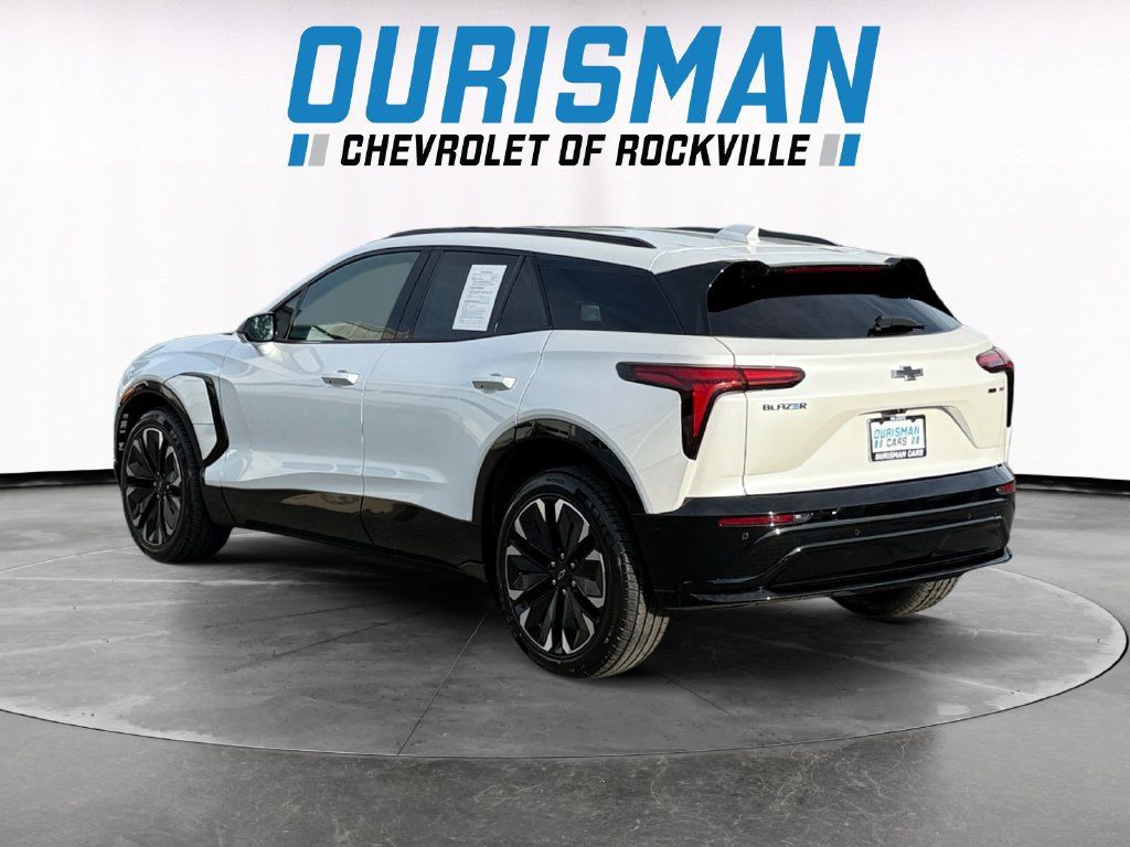 Used 2024 Chevrolet Blazer EV RS AWD/4WD image 4