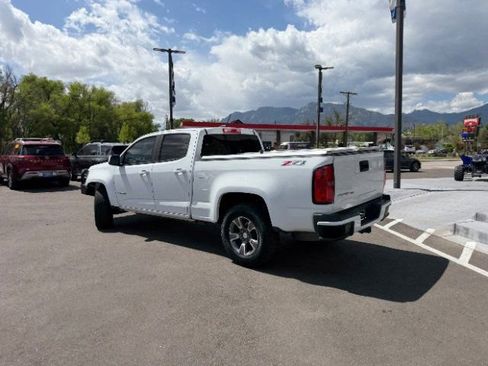 Used 2018 Chevrolet Colorado Z71 AWD/4WD image 9