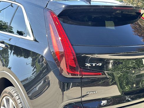 Used 2020 Cadillac XT4 Premium Luxury AWD/4WD image 12