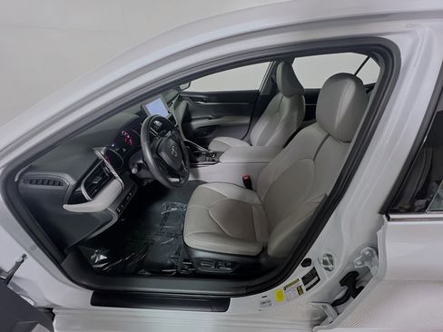 Used 2024 Toyota Camry XSE image 15