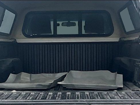 Used 2010 Toyota Tacoma 4x4 Access Cab V6 image 7