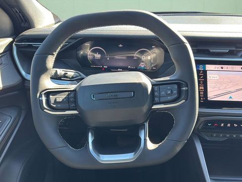 New 2026 Jeep Cherokee Overland w/ Trailer Tow Group image 26