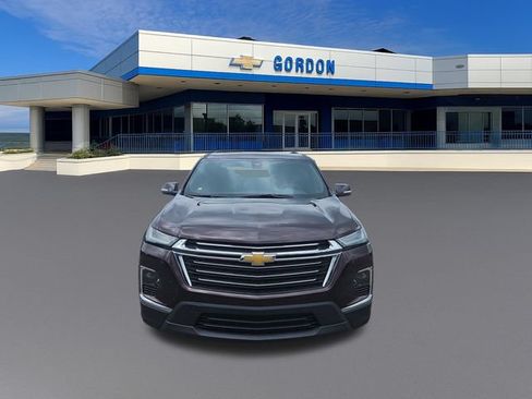 Used 2023 Chevrolet Traverse LT FWD image 9