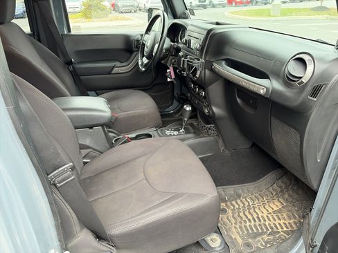 Used 2014 Jeep Wrangler Unlimited Sport w/ Quick Order Package 24S image 22