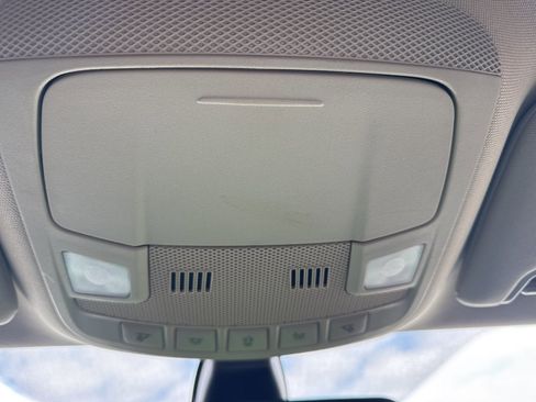 Used 2020 Ford Fusion SE image 26