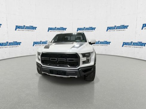 Used 2018 Ford F150 Raptor w/ Equipment Group 802A Luxury image 4