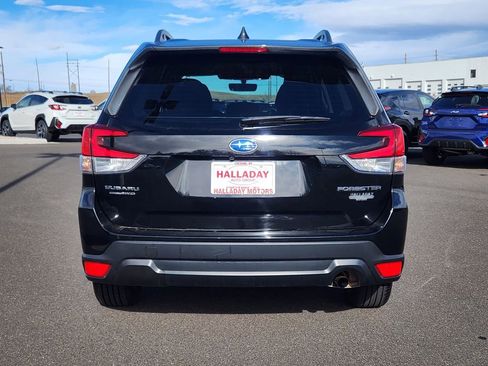 Certified 2023 Subaru Forester Premium image 4