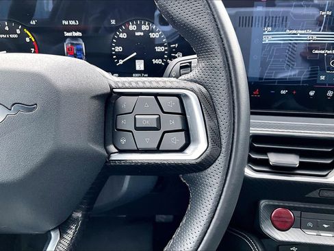 Used 2025 Ford Mustang Premium image 24