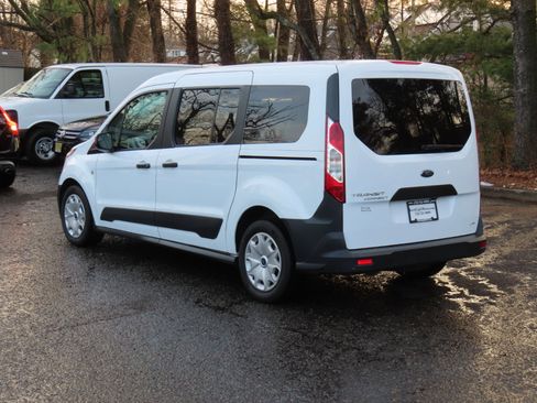 Used 2018 Ford Transit Connect XL image 4