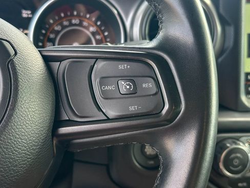 Used 2021 Jeep Wrangler Unlimited Sport AWD/4WD image 27