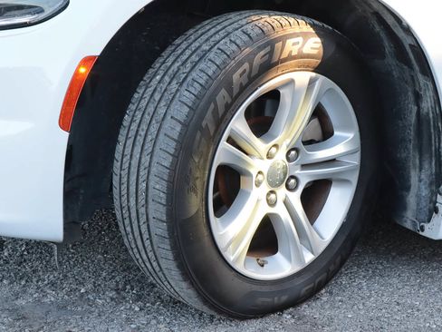 Used 2023 Dodge Charger SXT RWD image 16