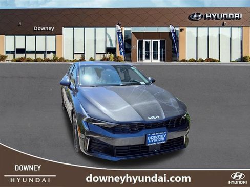 Used 2025 Kia K5 LXS FWD image 3