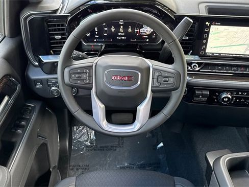 New 2026 GMC Sierra 1500 Elevation image 16