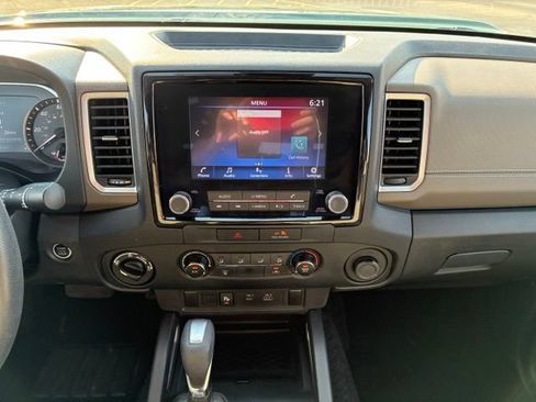 Certified 2023 Nissan Frontier SV w/ Technology Package AWD/4WD image 15