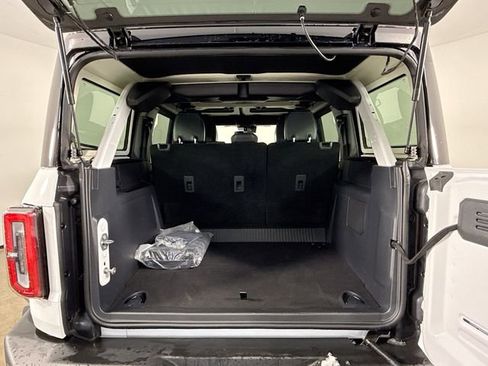 Used 2024 Ford Bronco Wildtrak image 25