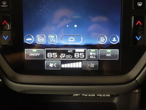 Used 2024 Subaru Crosstrek 2.5i Limited AWD/4WD image 41