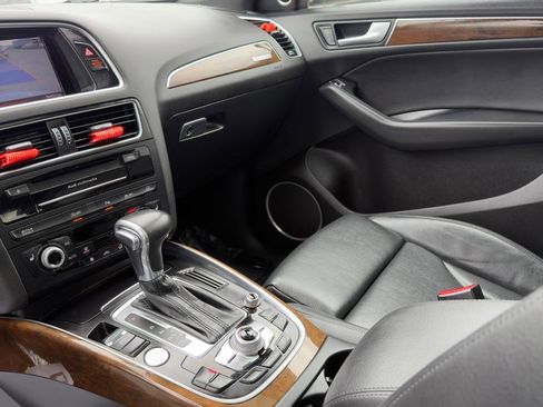 Used 2017 Audi Q5 3.0T Premium Plus image 23