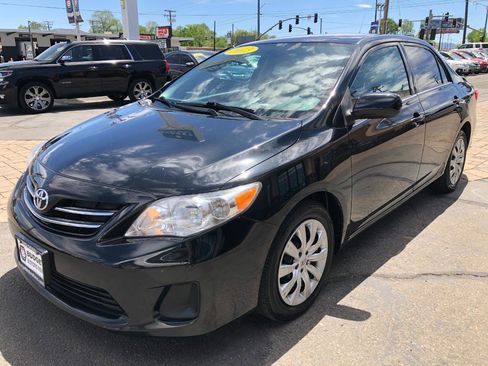 Used 2013 Toyota Corolla LE FWD image 6