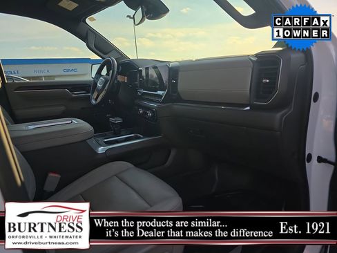 Used 2022 GMC Sierra 1500 SLT w/ SLT Premium Plus Package AWD/4WD image 12