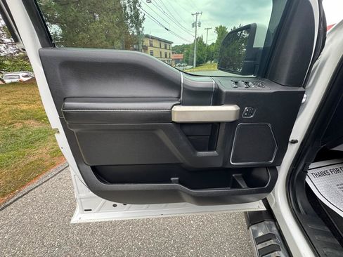 Used 2018 Ford F150 Lariat AWD/4WD image 13