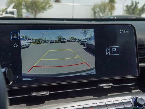Used 2024 Hyundai Kona SEL FWD image 23